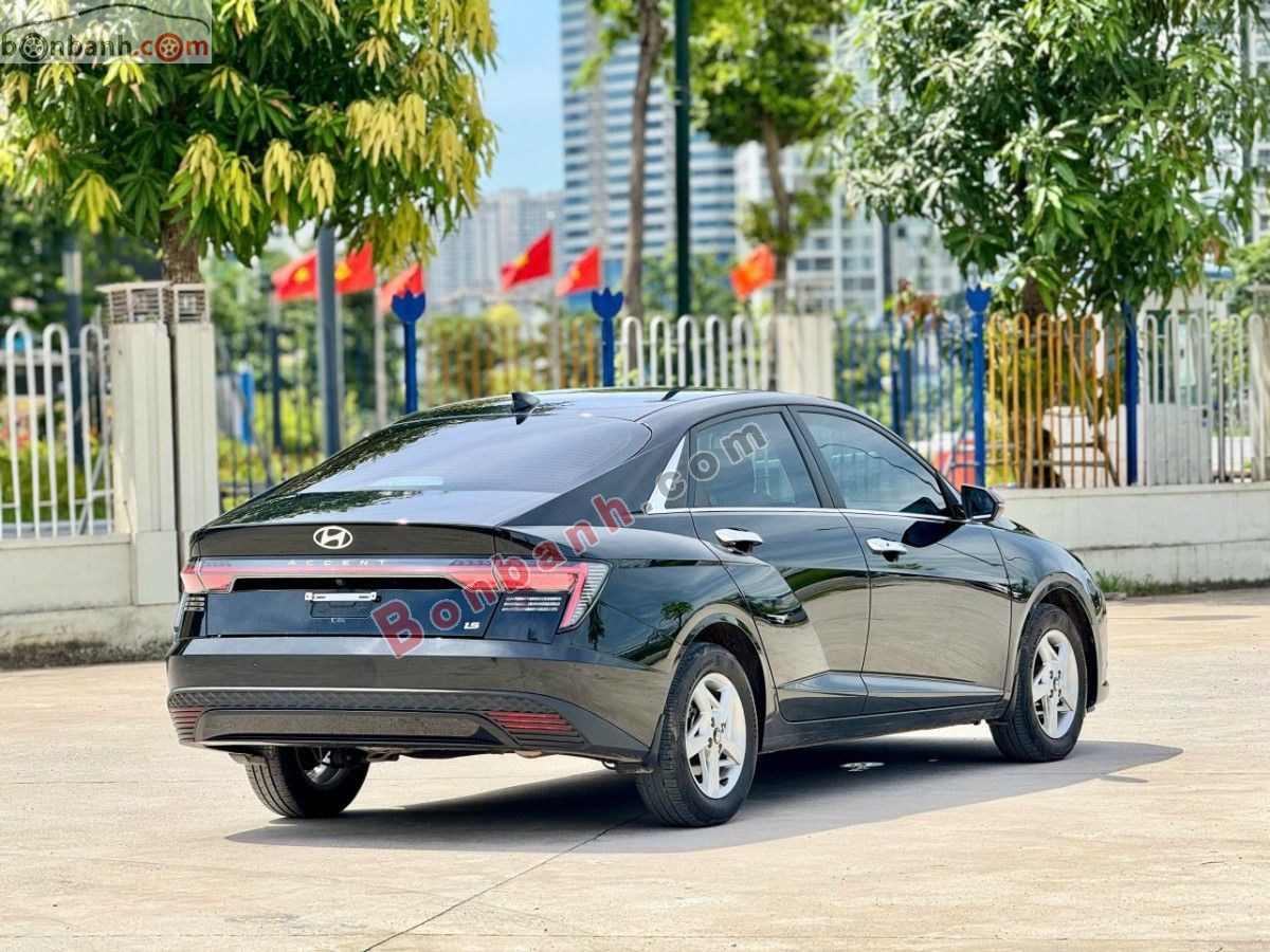 Bán ô tô Hyundai Accent Đặc biệt 1.5 AT - 2024 - xe cũ