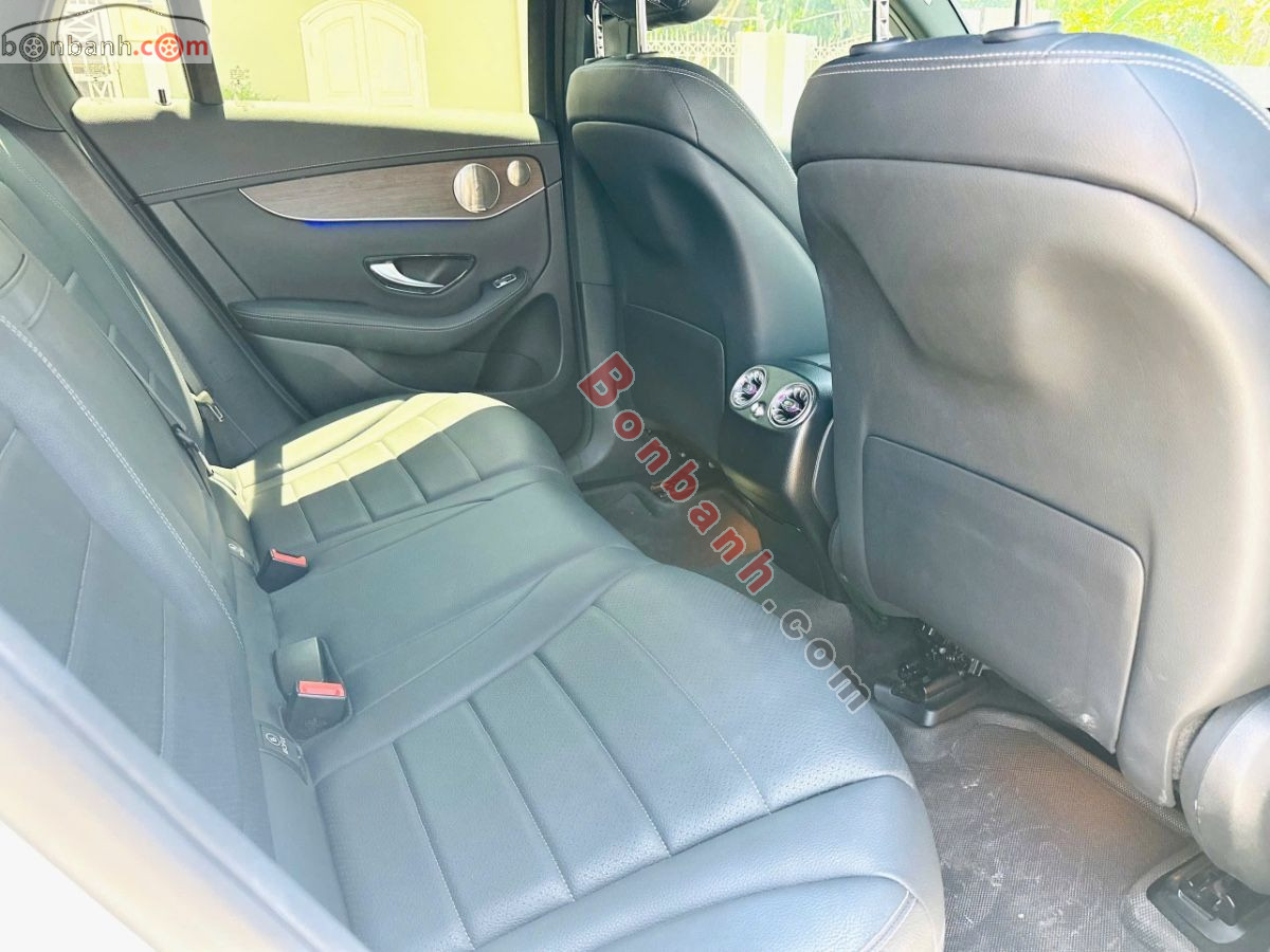 Bán ô tô Mercedes Benz GLC 200 4Matic - 2022 - xe cũ