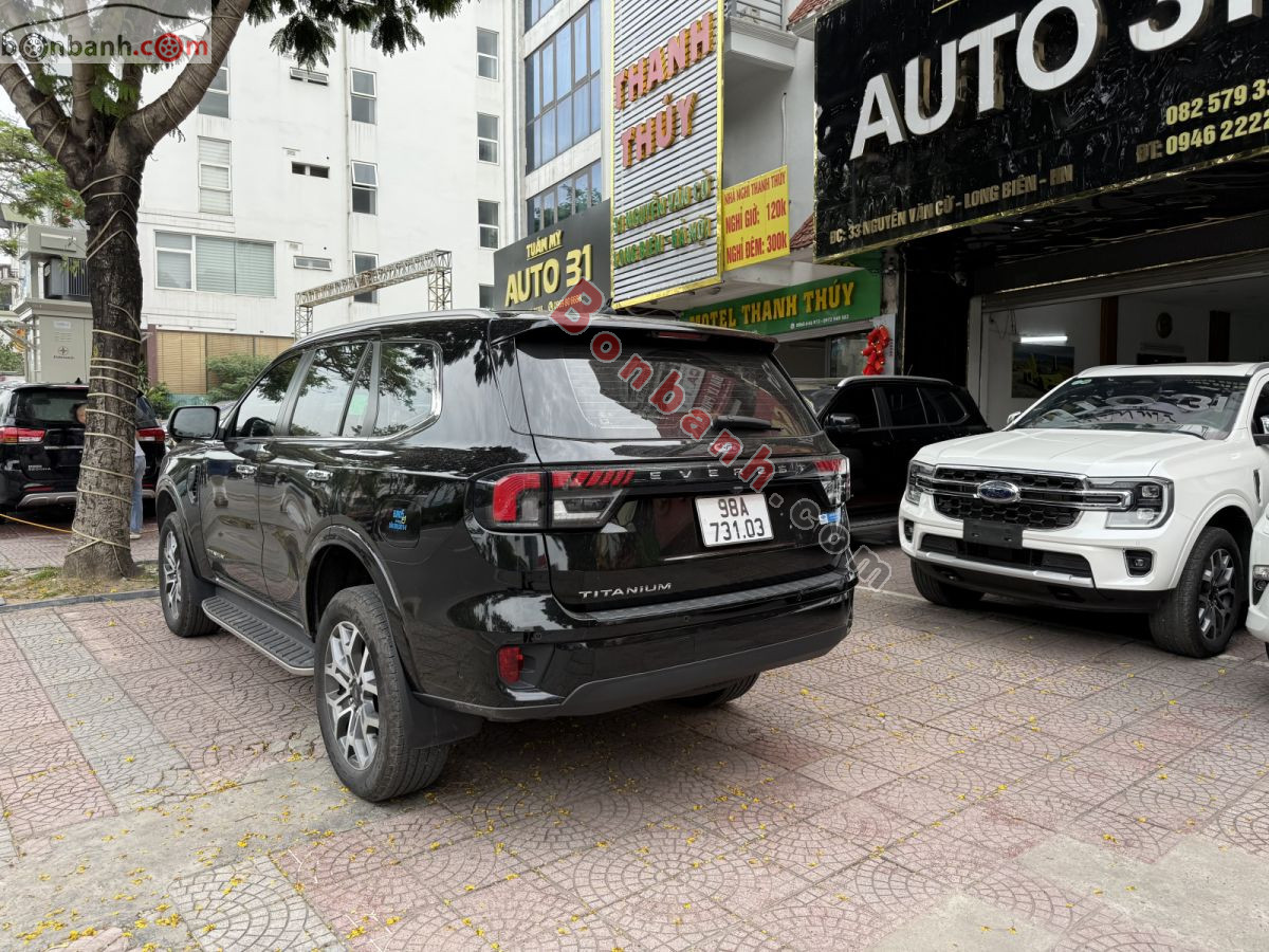 Bán ô tô Ford Everest Titanium Plus 2.0L 4x4 AT - 2024 - xe cũ