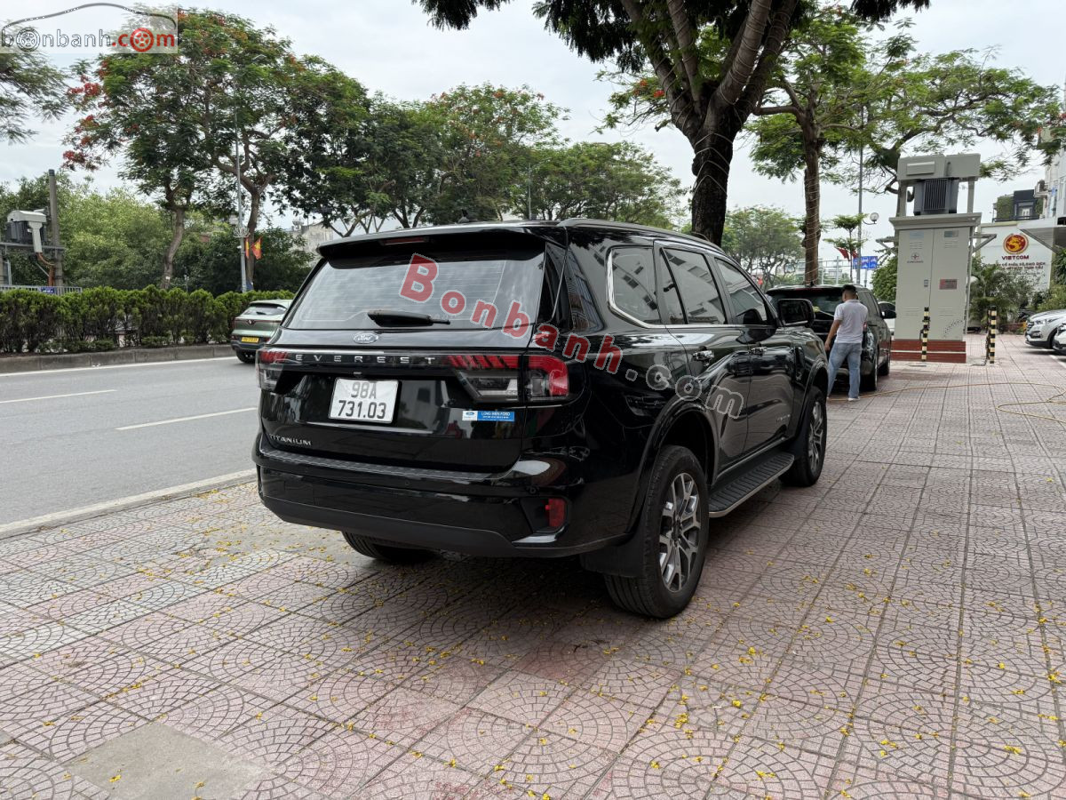 Bán ô tô Ford Everest Titanium Plus 2.0L 4x4 AT - 2024 - xe cũ