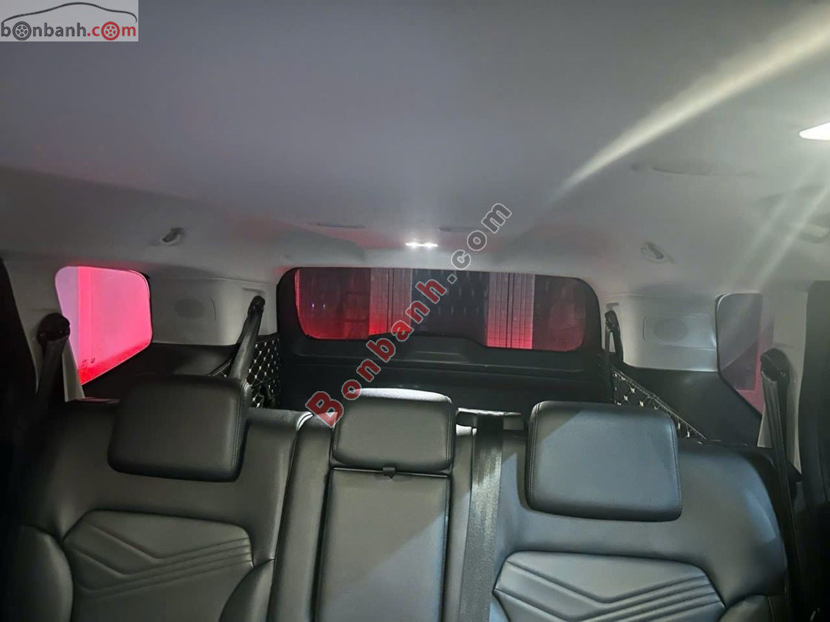 Bán ô tô Ford Everest Titanium 2.0L 4x2 AT - 2022 - xe cũ