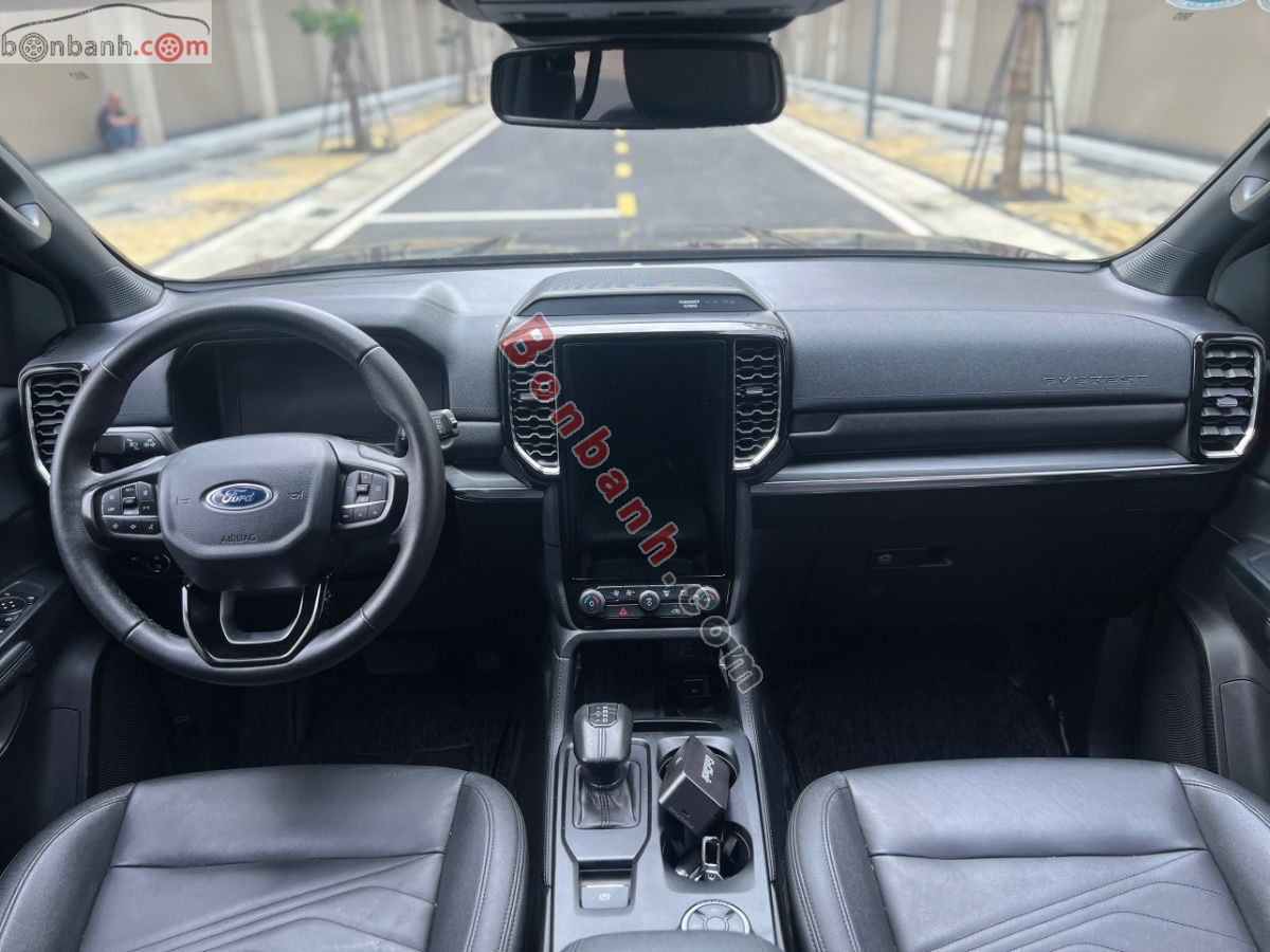 Bán ô tô Ford Everest Titanium Plus 2.0L 4x4 AT - 2024 - xe cũ