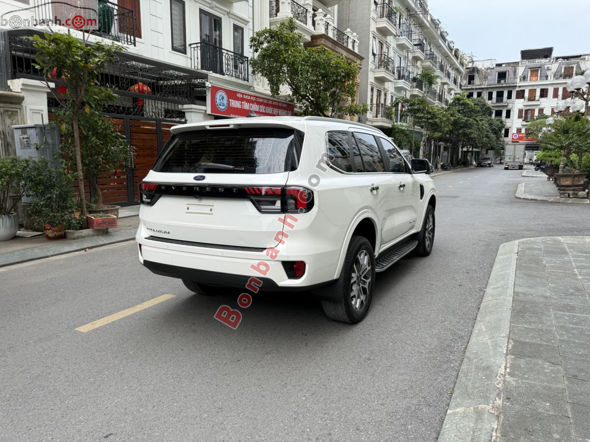 Bán ô tô Ford Everest Titanium Plus 2.0L 4x4 AT - 2024 - xe cũ