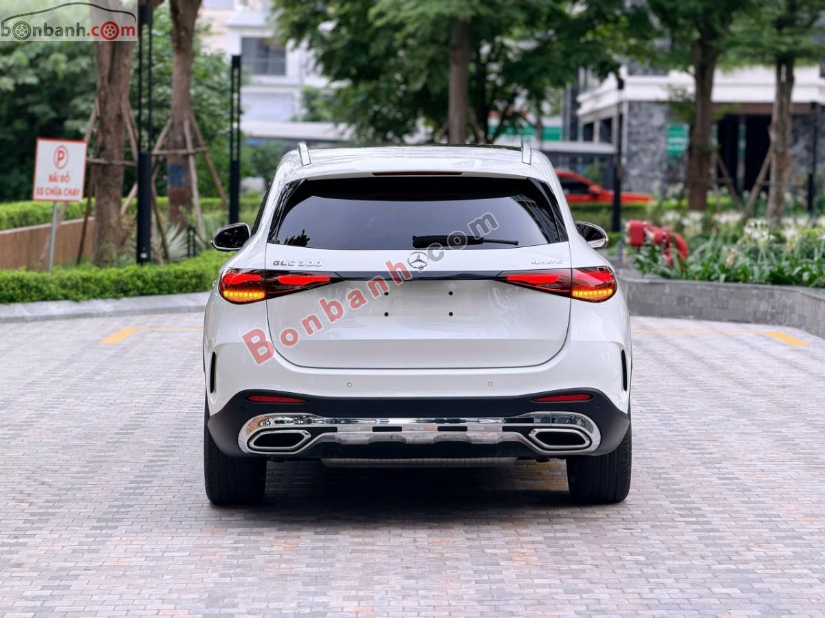 Bán ô tô Mercedes Benz GLC 300 4Matic - 2023 - xe cũ