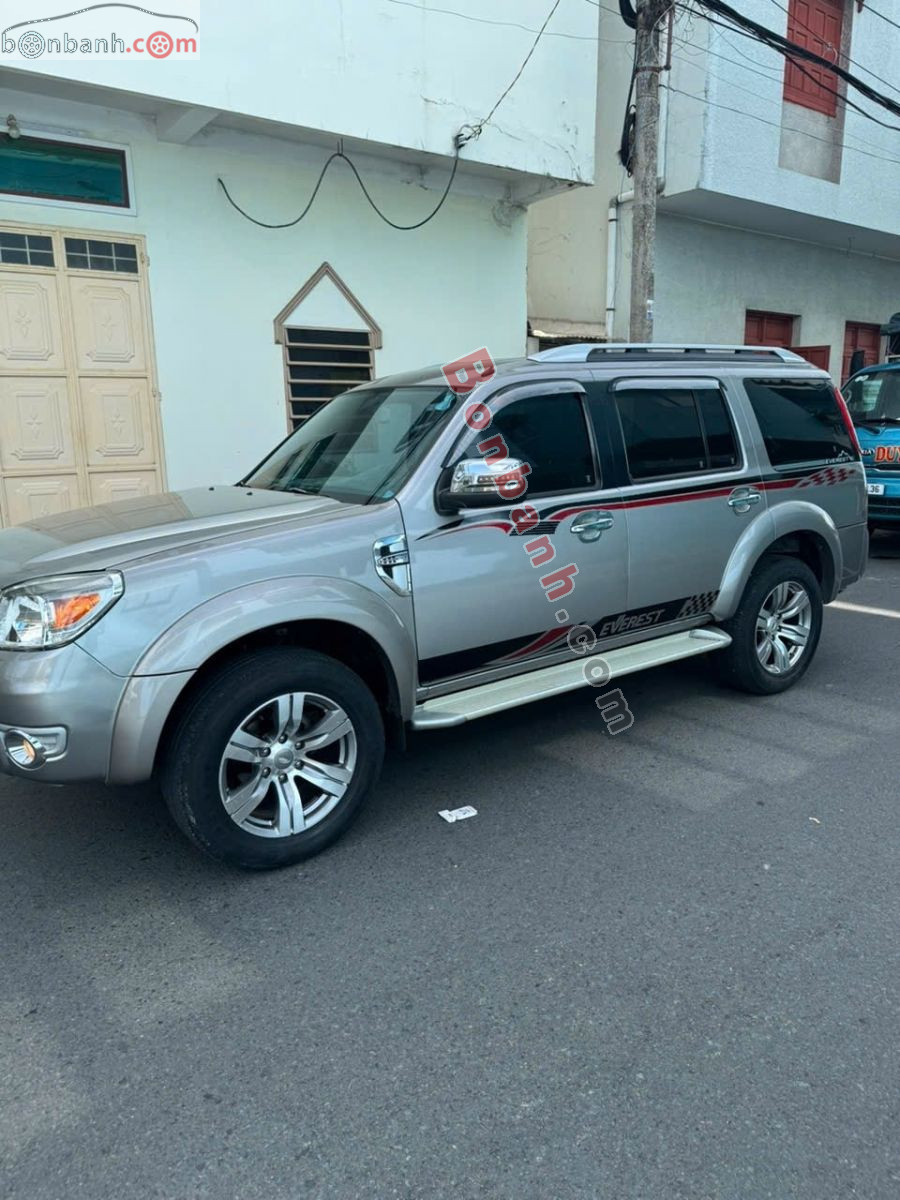 Bán ô tô Ford Everest Limited 2.5L 4x2 AT - 2012 - xe cũ