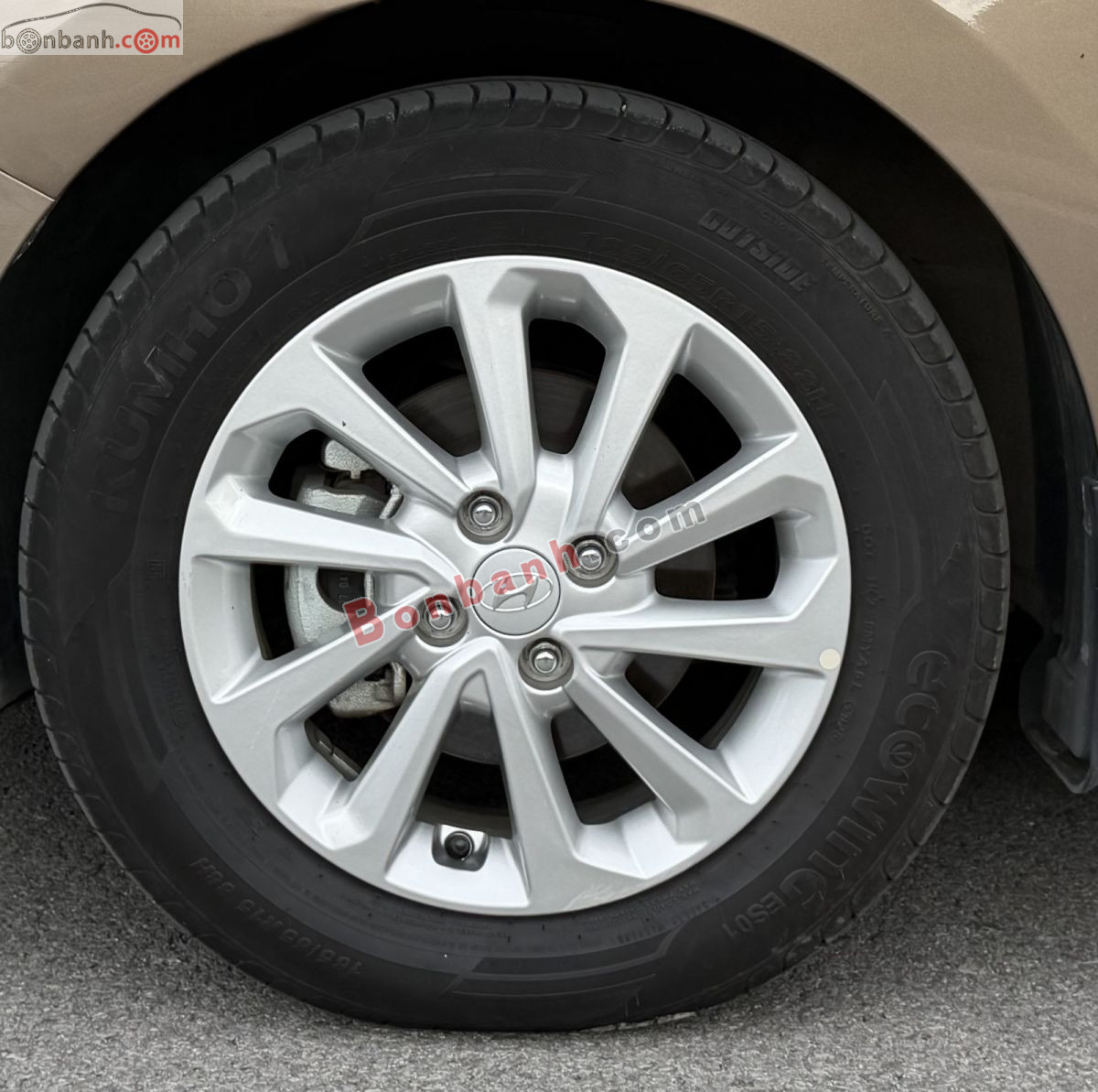 Bán ô tô Hyundai Accent 1.4 AT - 2021 - xe cũ