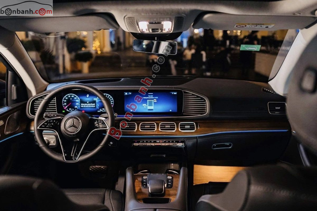Bán ô tô Mercedes Benz GLE Class 400 e 4Matic - 2026 - xe mới