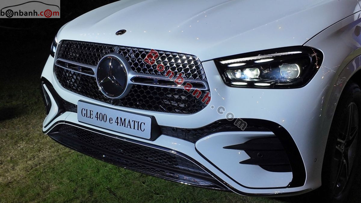 Bán ô tô Mercedes Benz GLE Class 400 e 4Matic - 2026 - xe mới