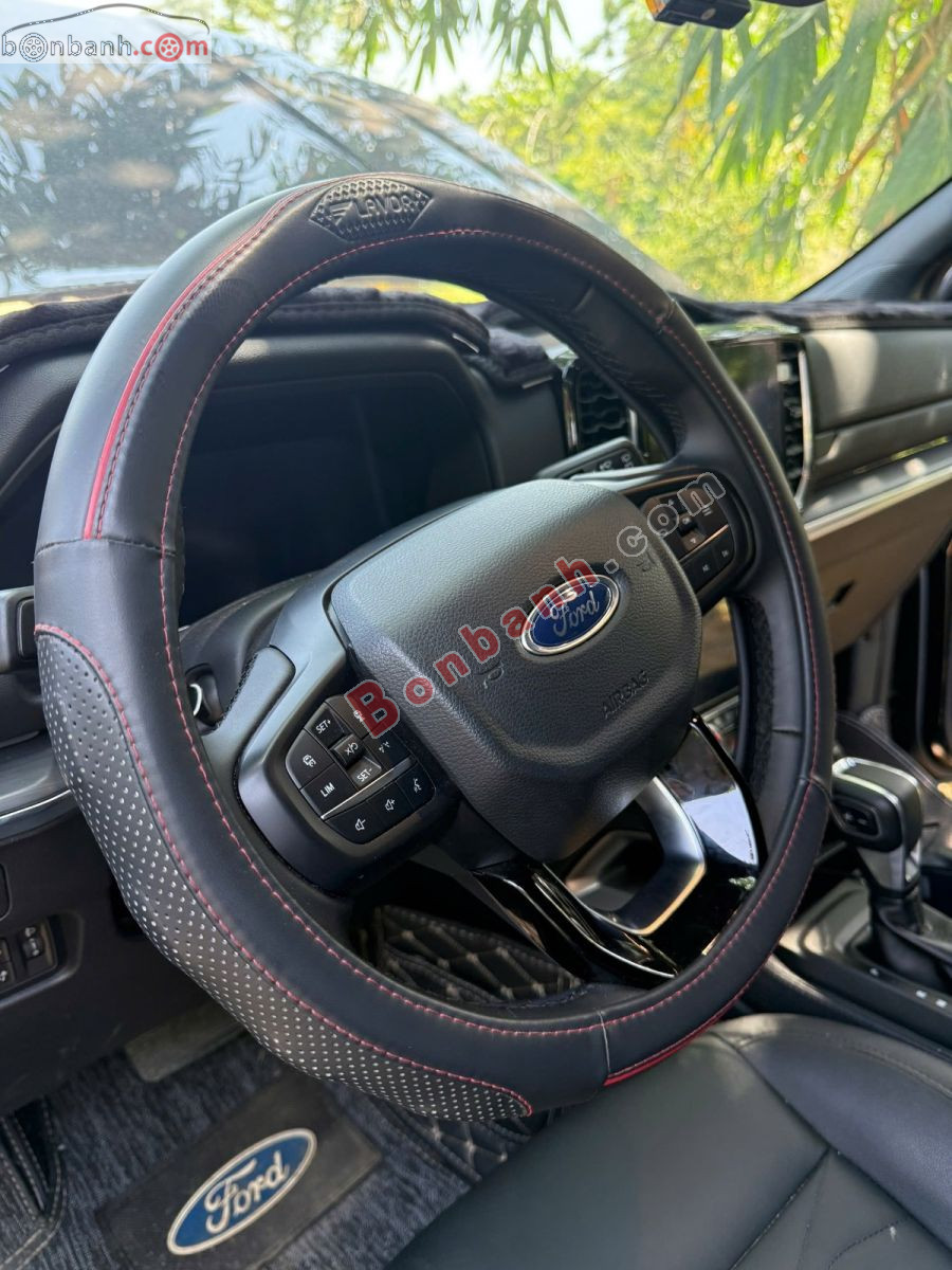 Bán ô tô Ford Everest Titanium 2.0L 4x2 AT - 2025 - xe cũ
