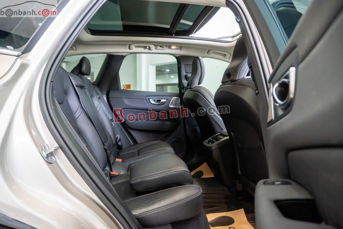 Bán ô tô Volvo XC60 Ultra B5 AWD - 2025 - xe cũ