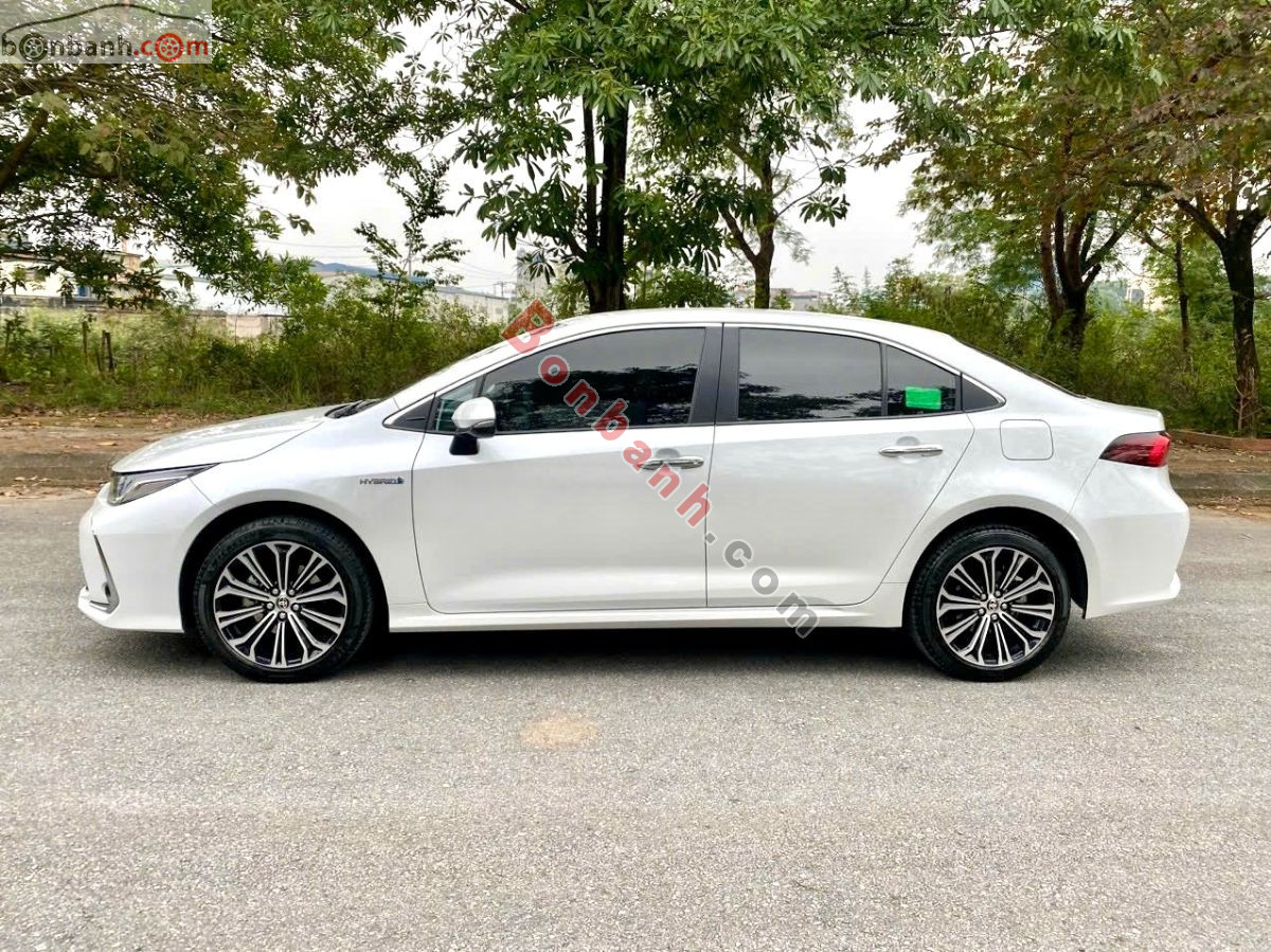 Bán ô tô Toyota Corolla altis 1.8HEV - 2022 - xe cũ