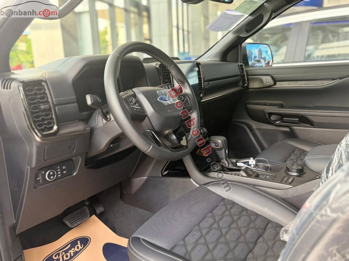Bán ô tô Ford Everest Platinum 2.0L 4x4 AT - 2026 - xe mới
