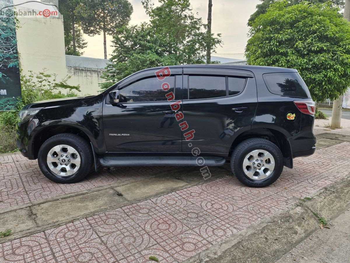 Bán ô tô Chevrolet Trailblazer LT 2.5L VGT 4x2 AT - 2018 - xe cũ