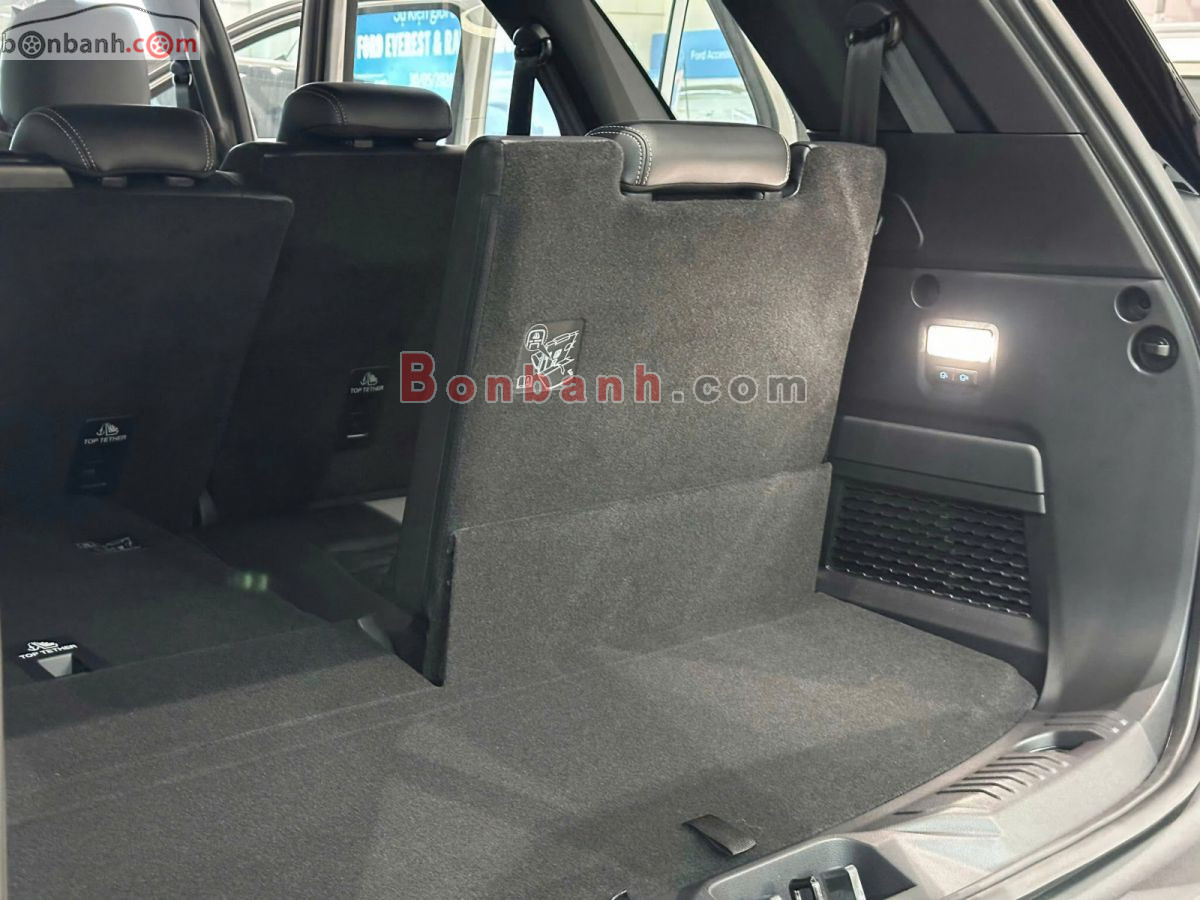Bán ô tô Ford Everest Platinum 2.0L 4x2 AT - 2026 - xe mới