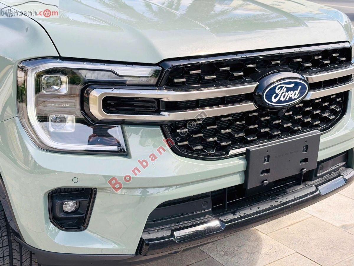 Bán ô tô Ford Everest Platinum 2.0L 4x2 AT - 2026 - xe mới