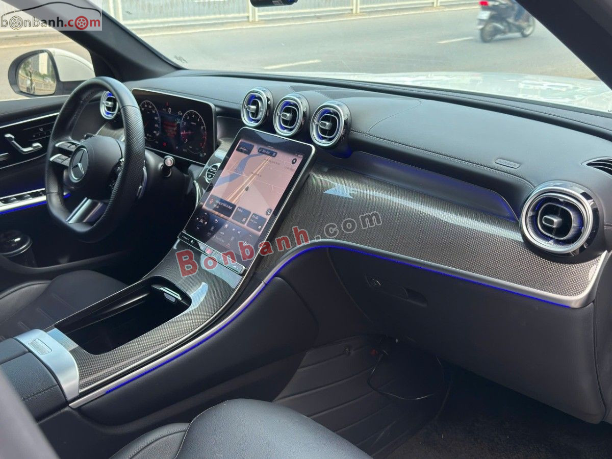 Bán ô tô Mercedes Benz GLC 300 4Matic - 2023 - xe cũ