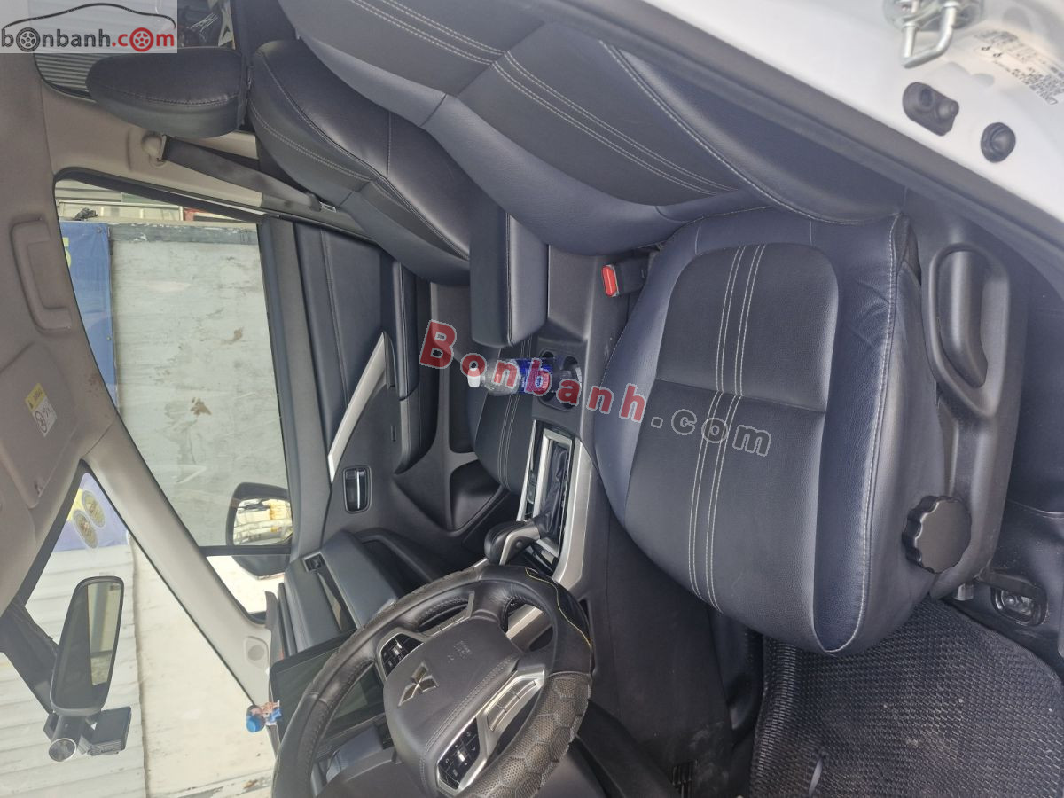 Bán ô tô Mitsubishi Xpander Cross 1.5 AT - 2025 - xe cũ