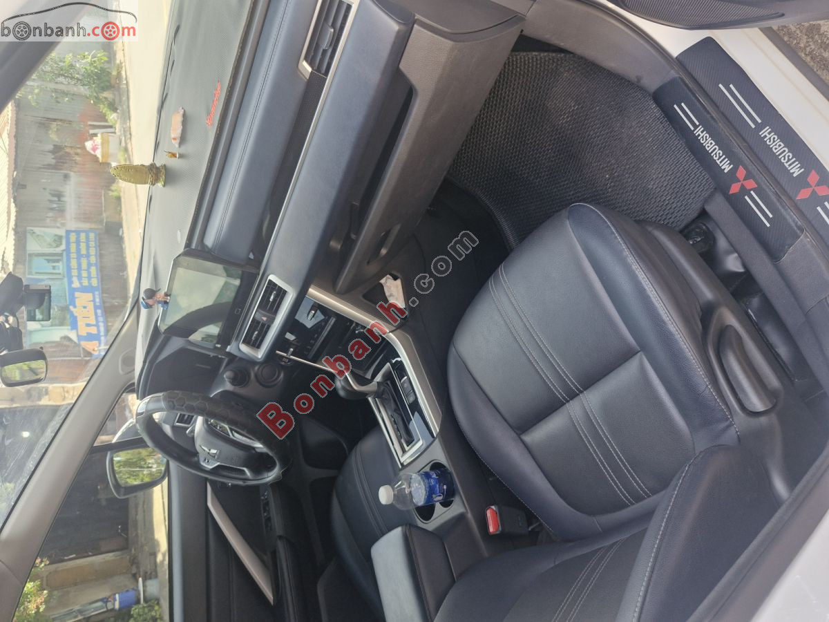 Bán ô tô Mitsubishi Xpander Cross 1.5 AT - 2025 - xe cũ