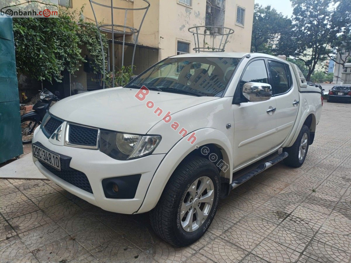 Bán ô tô Mitsubishi Triton GLS 4x4 AT - 2013 - xe cũ