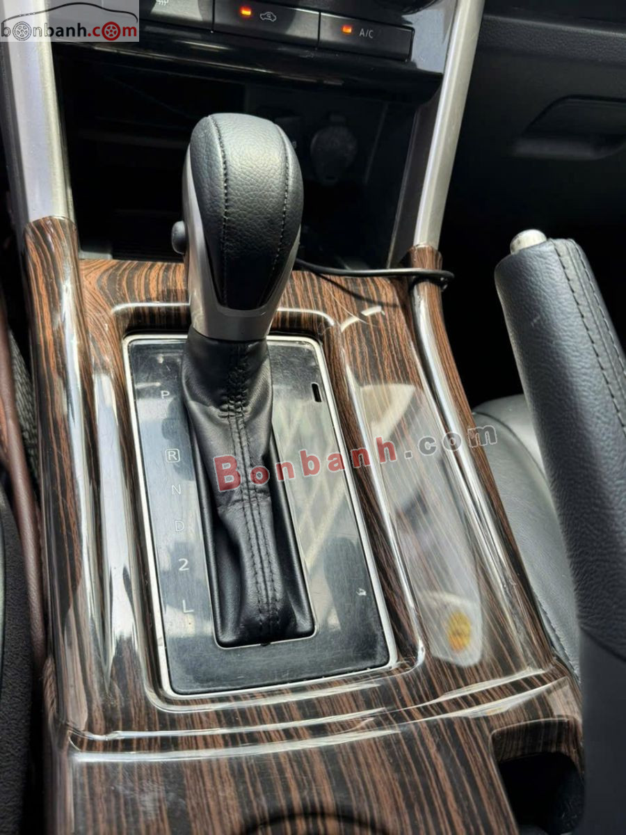 Bán ô tô Mitsubishi Xpander 1.5 AT - 2020 - xe cũ