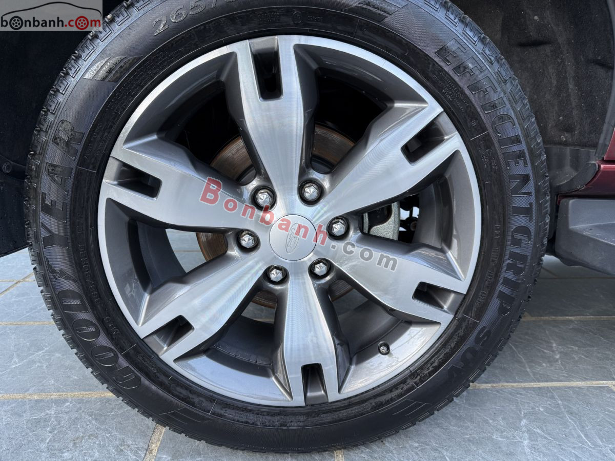 Bán ô tô Ford Everest Titanium 2.2L 4x2 AT - 2016 - xe cũ