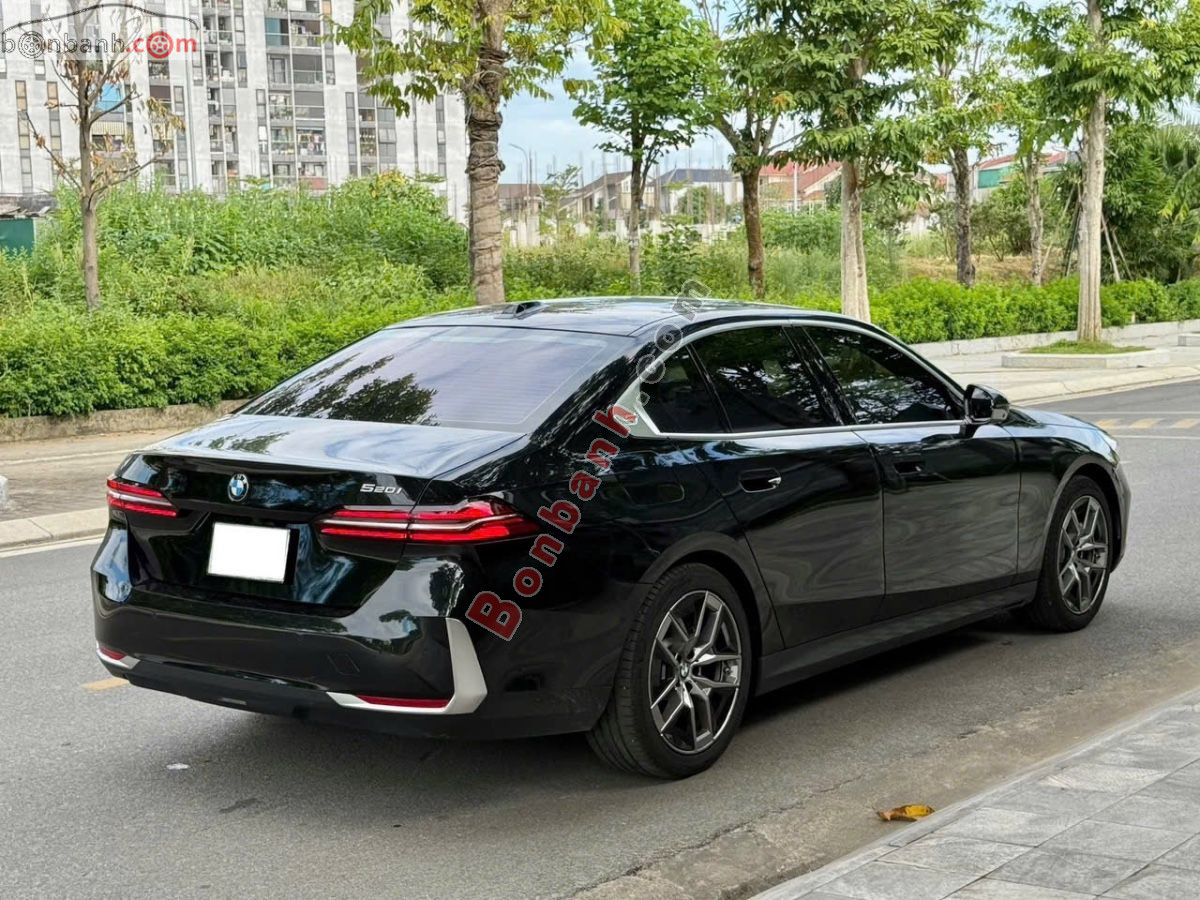 Bán ô tô BMW 5 Series 520i Premium - 2025 - xe cũ