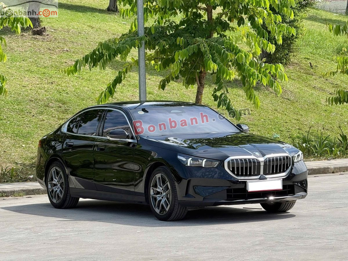 Bán ô tô BMW 5 Series 520i Premium - 2025 - xe cũ