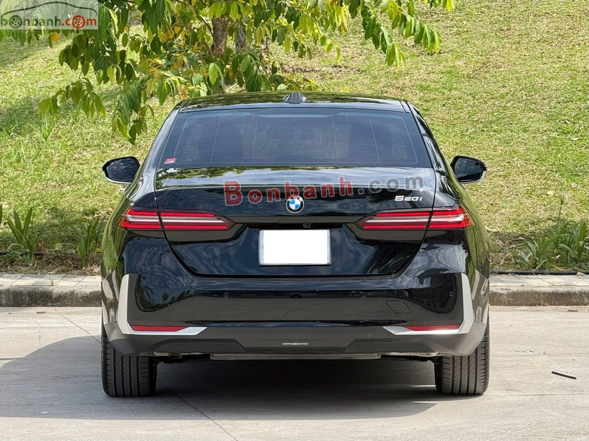 Bán ô tô BMW 5 Series 520i Premium - 2025 - xe cũ