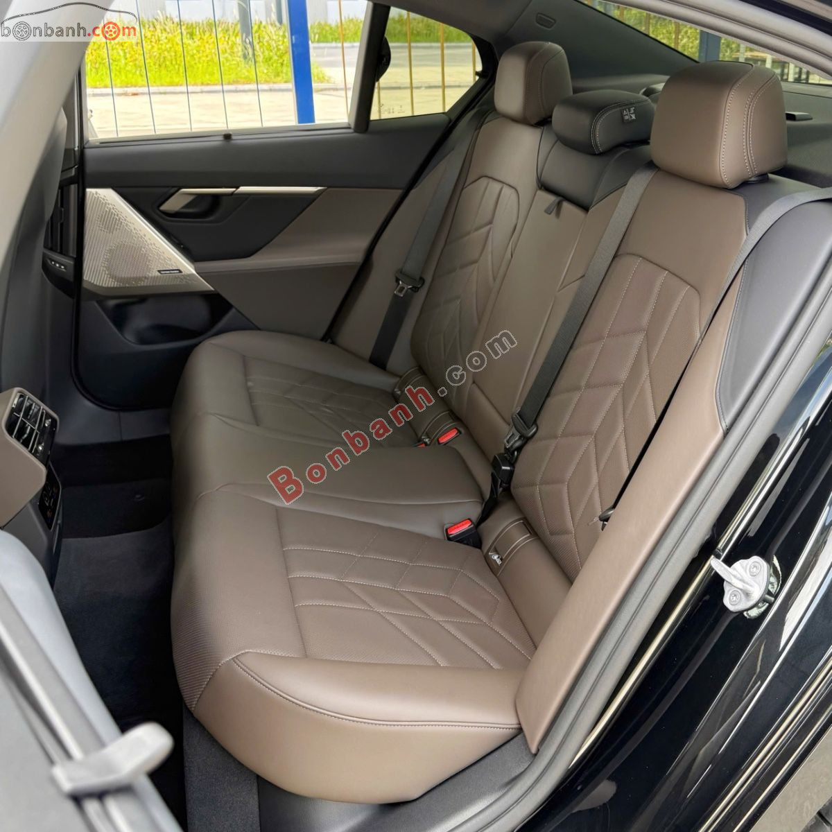 Bán ô tô BMW 5 Series 520i Premium - 2025 - xe cũ