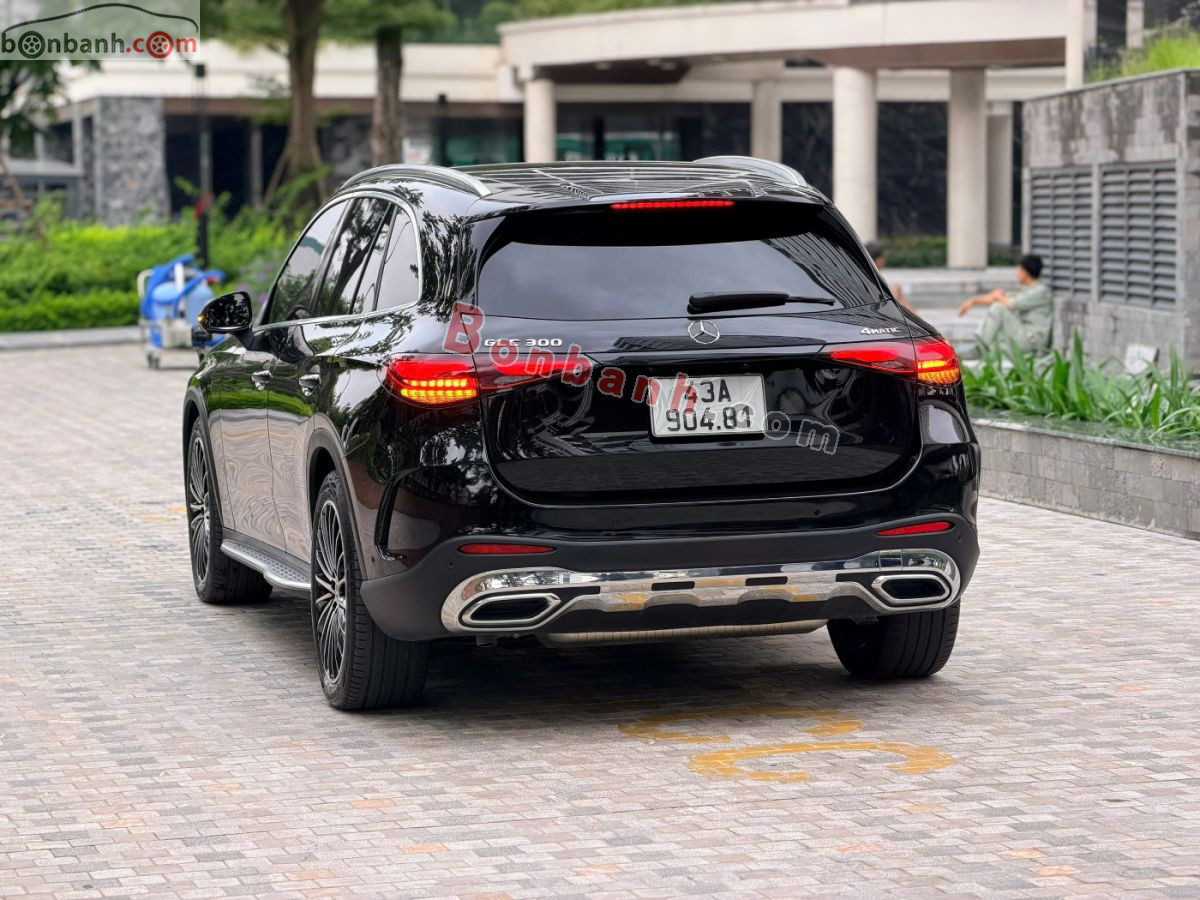 Bán ô tô Mercedes Benz GLC 300 4Matic - 2023 - xe cũ