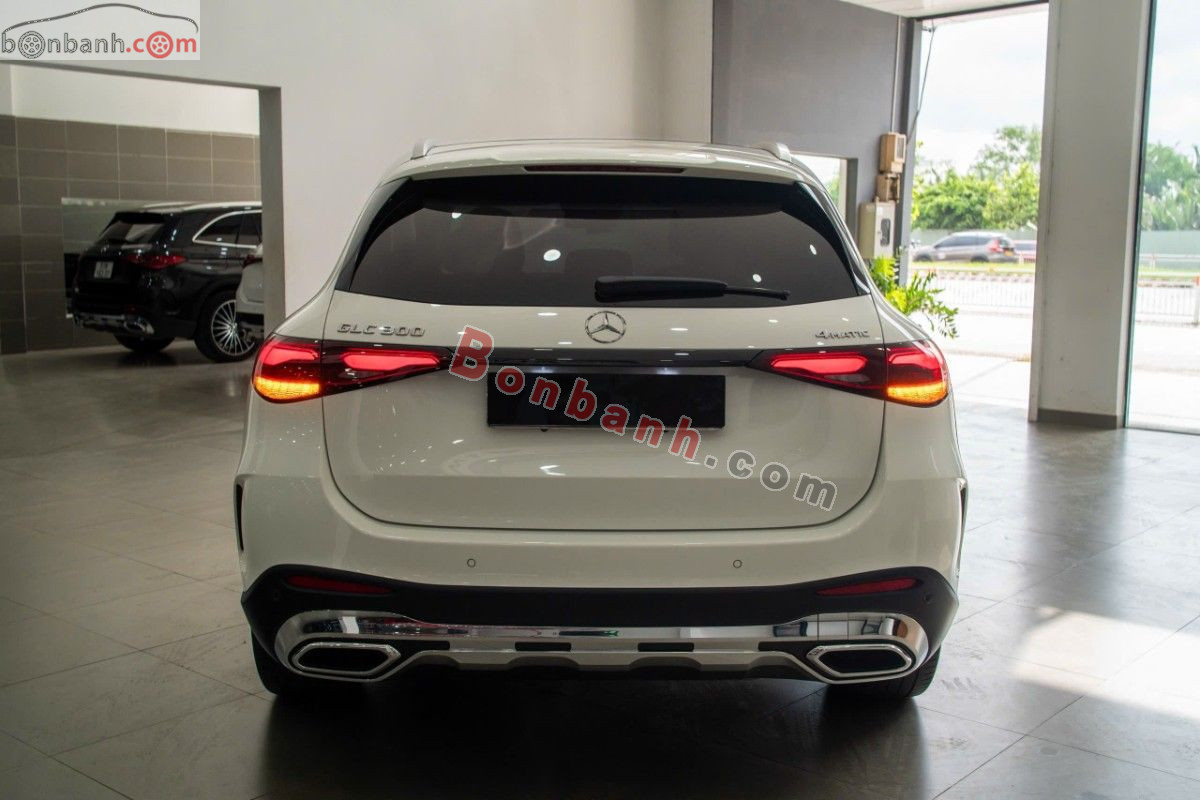 Bán ô tô Mercedes Benz GLC 300 4Matic - 2023 - xe cũ