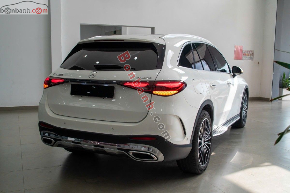 Bán ô tô Mercedes Benz GLC 300 4Matic - 2023 - xe cũ