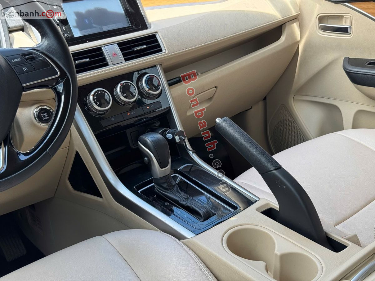 Bán ô tô Mitsubishi Xpander 1.5 AT - 2019 - xe cũ