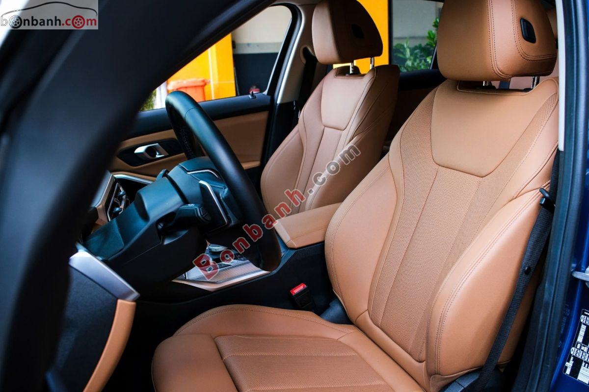 Bán ô tô BMW 3 Series 320i Sport Line - 2025 - xe cũ