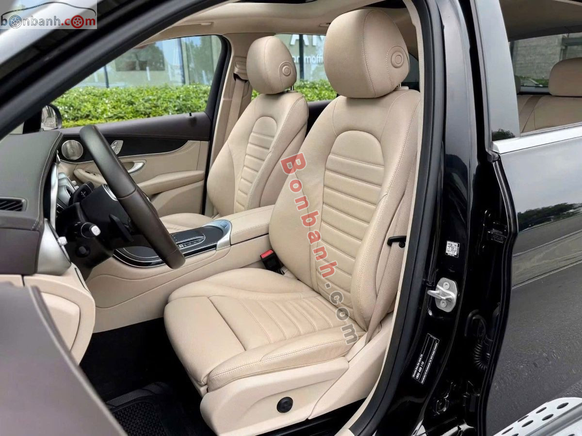 Bán ô tô Mercedes Benz GLC 300 4Matic - 2021 - xe cũ