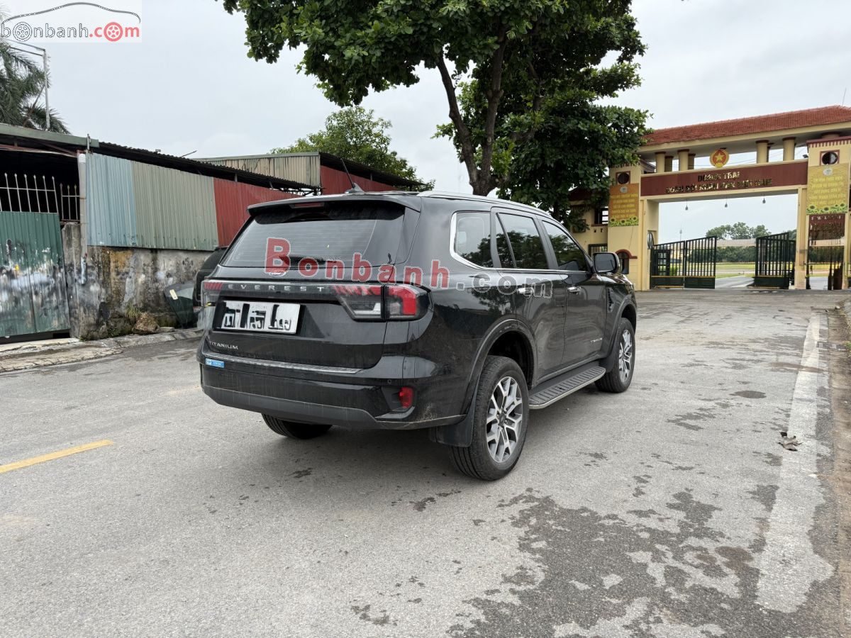 Bán ô tô Ford Everest Titanium 2.0L 4x2 AT - 2025 - xe cũ