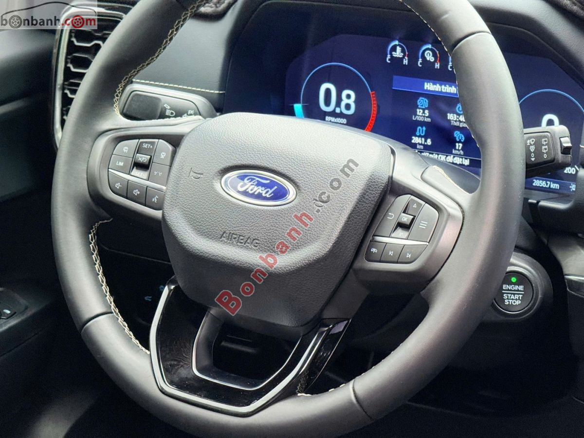 Bán ô tô Ford Everest Platinum 2.0L 4x4 AT - 2025 - xe cũ