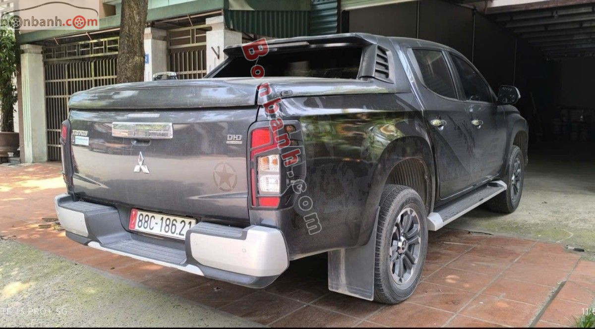 Bán ô tô Mitsubishi Triton 4x2 AT Mivec Premium - 2019 - xe cũ