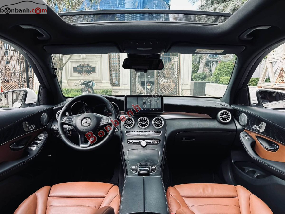 Bán ô tô Mercedes Benz GLC 300 4Matic - 2018 - xe cũ