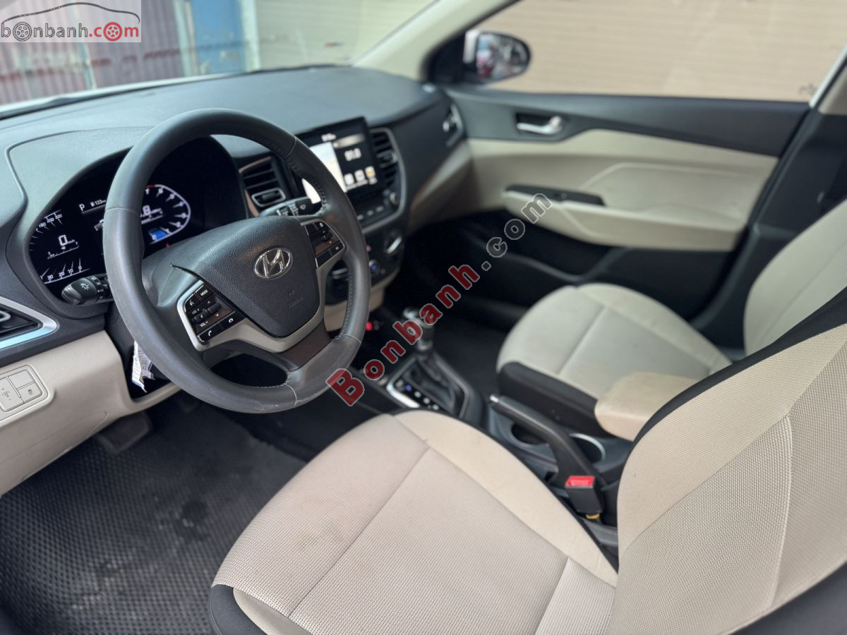 Bán ô tô Hyundai Accent 1.4 AT - 2021 - xe cũ