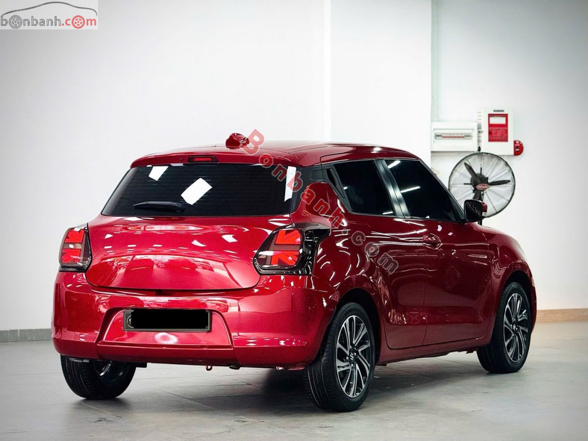 Bán ô tô Suzuki Swift GLX 1.2 AT - 2022 - xe cũ