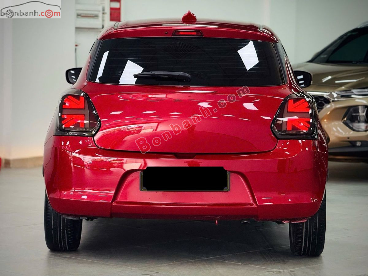 Bán ô tô Suzuki Swift GLX 1.2 AT - 2022 - xe cũ