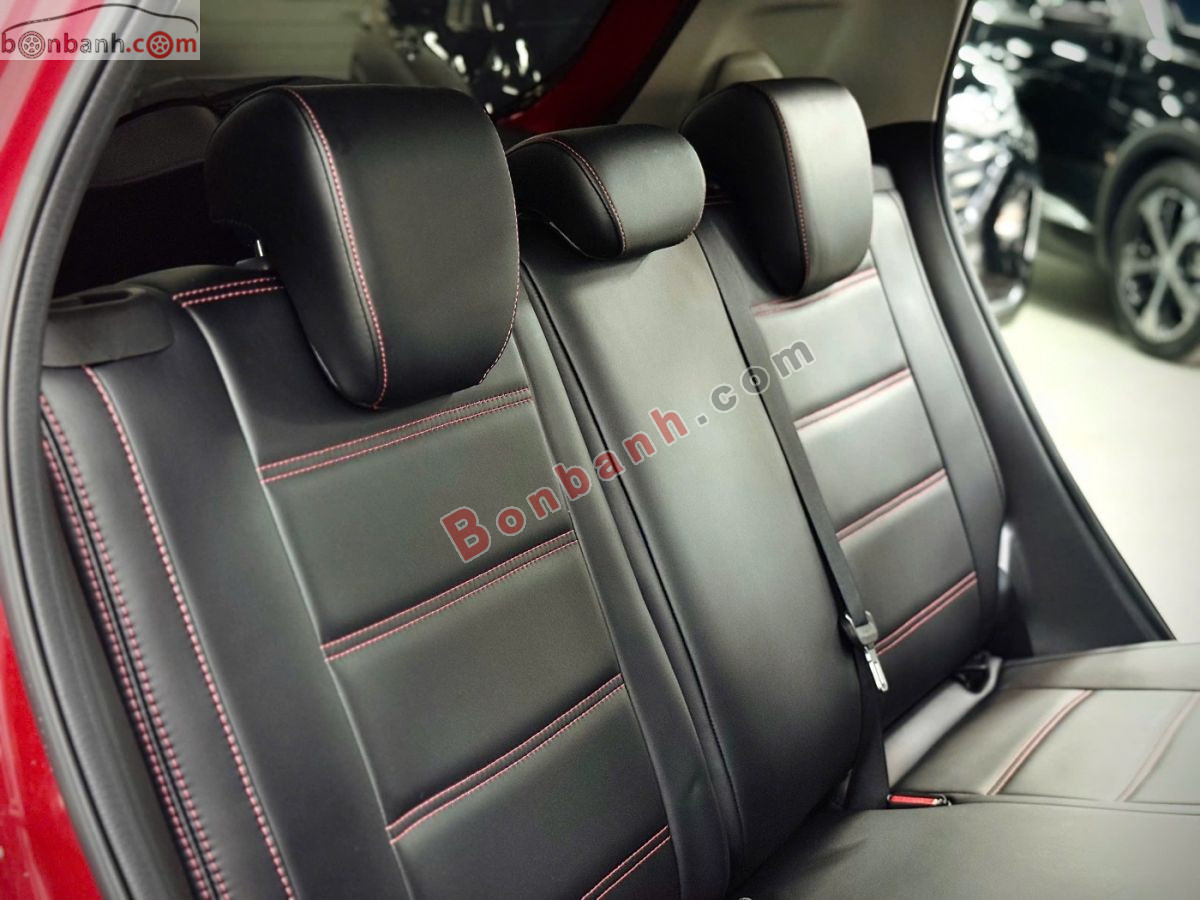 Bán ô tô Suzuki Swift GLX 1.2 AT - 2022 - xe cũ