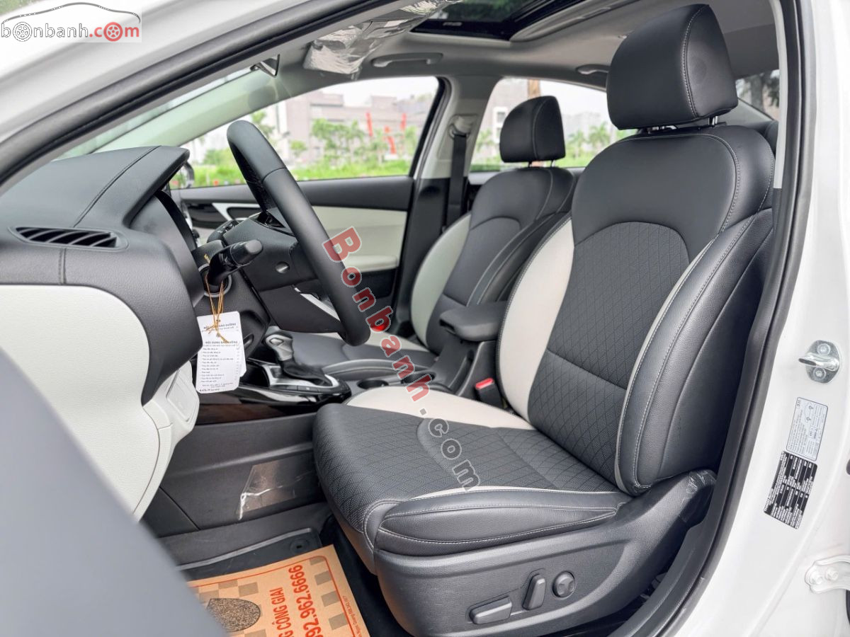 Bán ô tô Kia K3 Luxury 1.6 AT - 2025 - xe cũ