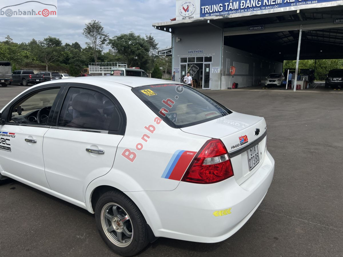 Bán ô tô Chevrolet Aveo - 2011 - xe cũ