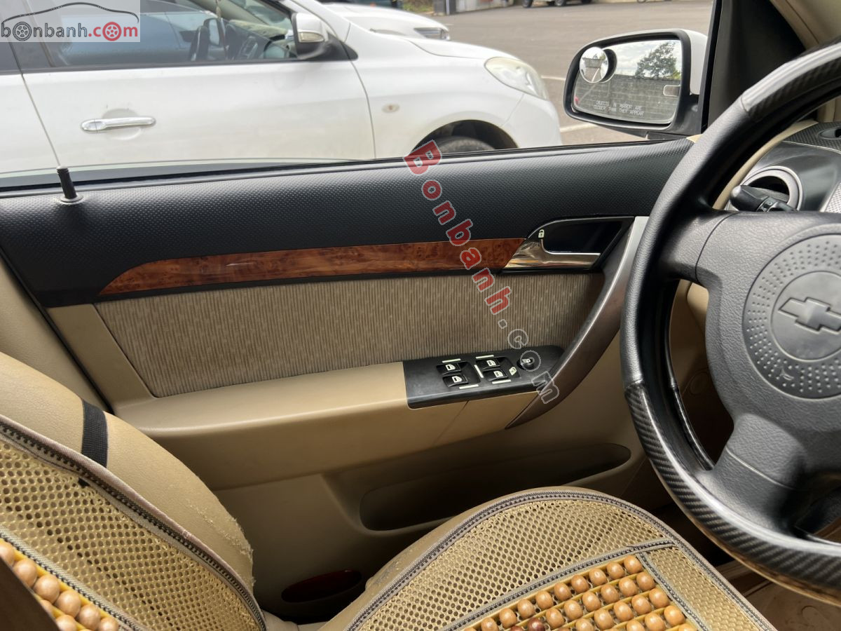 Bán ô tô Chevrolet Aveo - 2011 - xe cũ