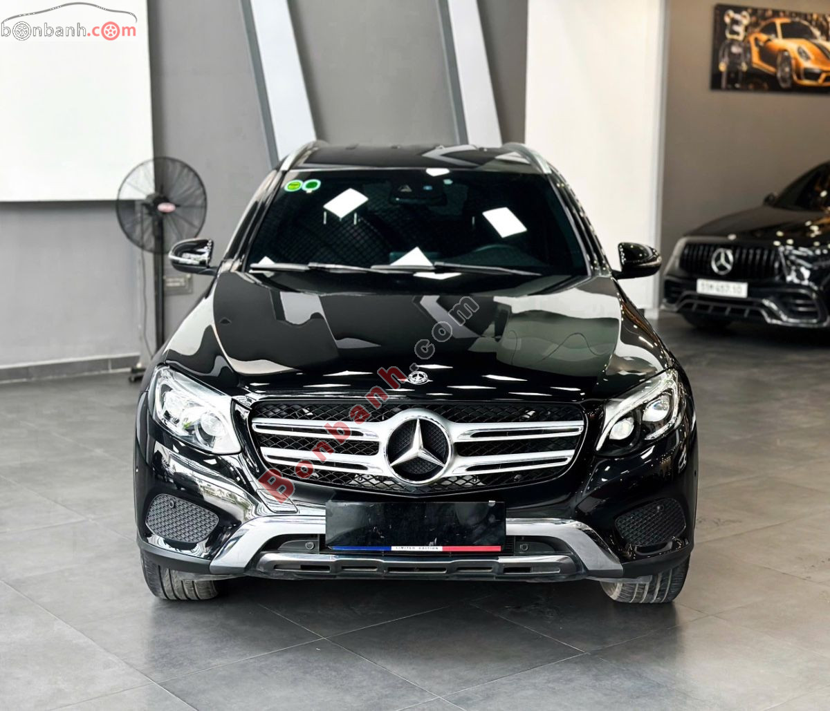 Bán ô tô Mercedes Benz GLC 250 4Matic - 2019 - xe cũ