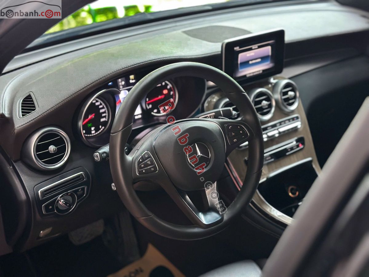 Bán ô tô Mercedes Benz GLC 250 4Matic - 2019 - xe cũ