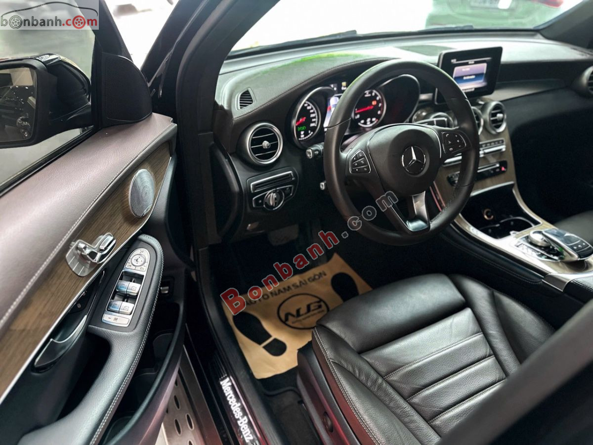 Bán ô tô Mercedes Benz GLC 250 4Matic - 2018 - xe cũ