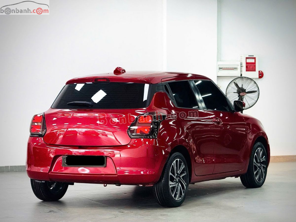 Bán ô tô Suzuki Swift GLX 1.2 AT - 2022 - xe cũ